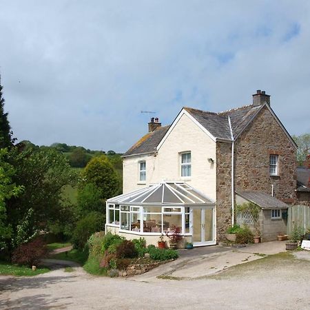 セント・オーステル Polgreen Farm Bed & Breakfast エクステリア 写真