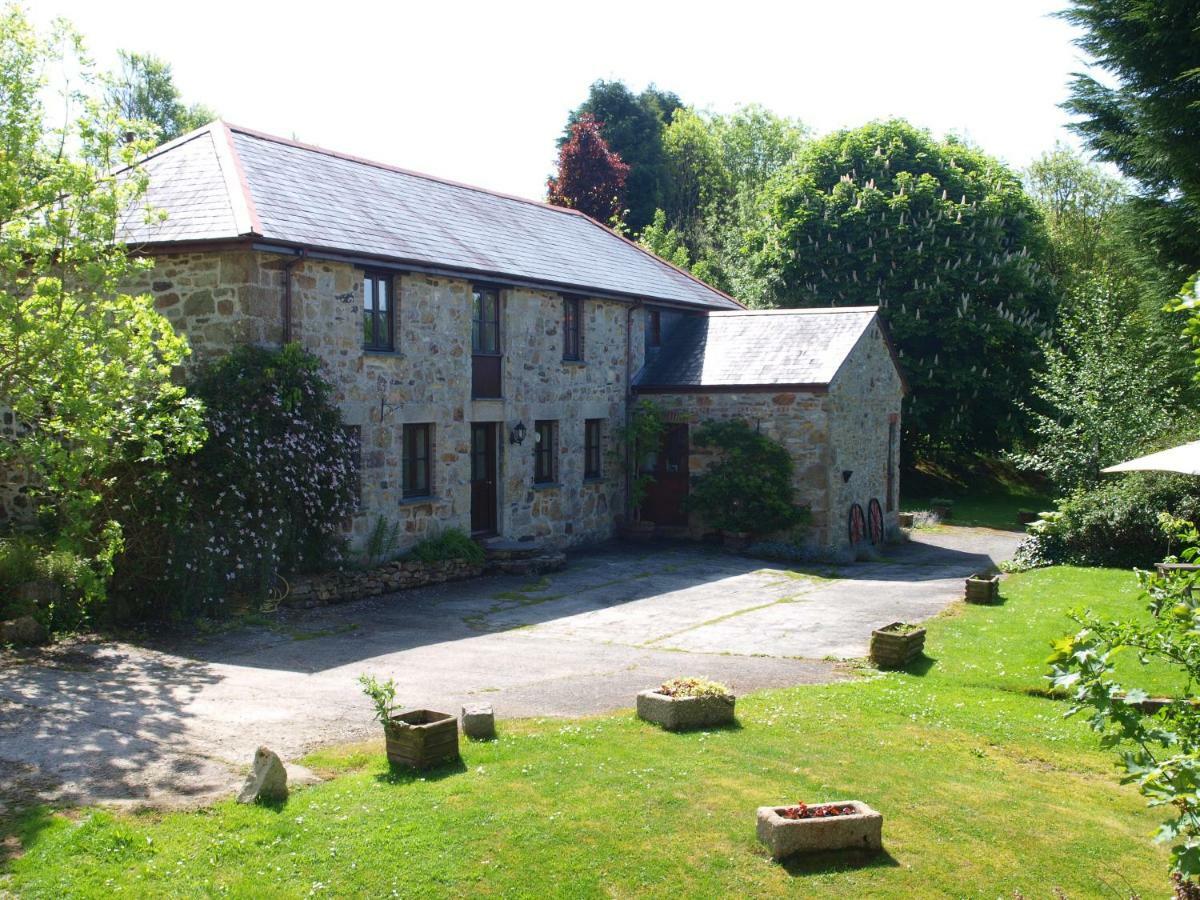 セント・オーステル Polgreen Farm Bed & Breakfast エクステリア 写真