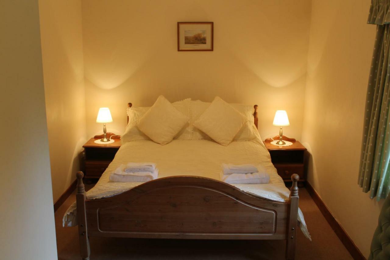 セント・オーステル Polgreen Farm Bed & Breakfast エクステリア 写真