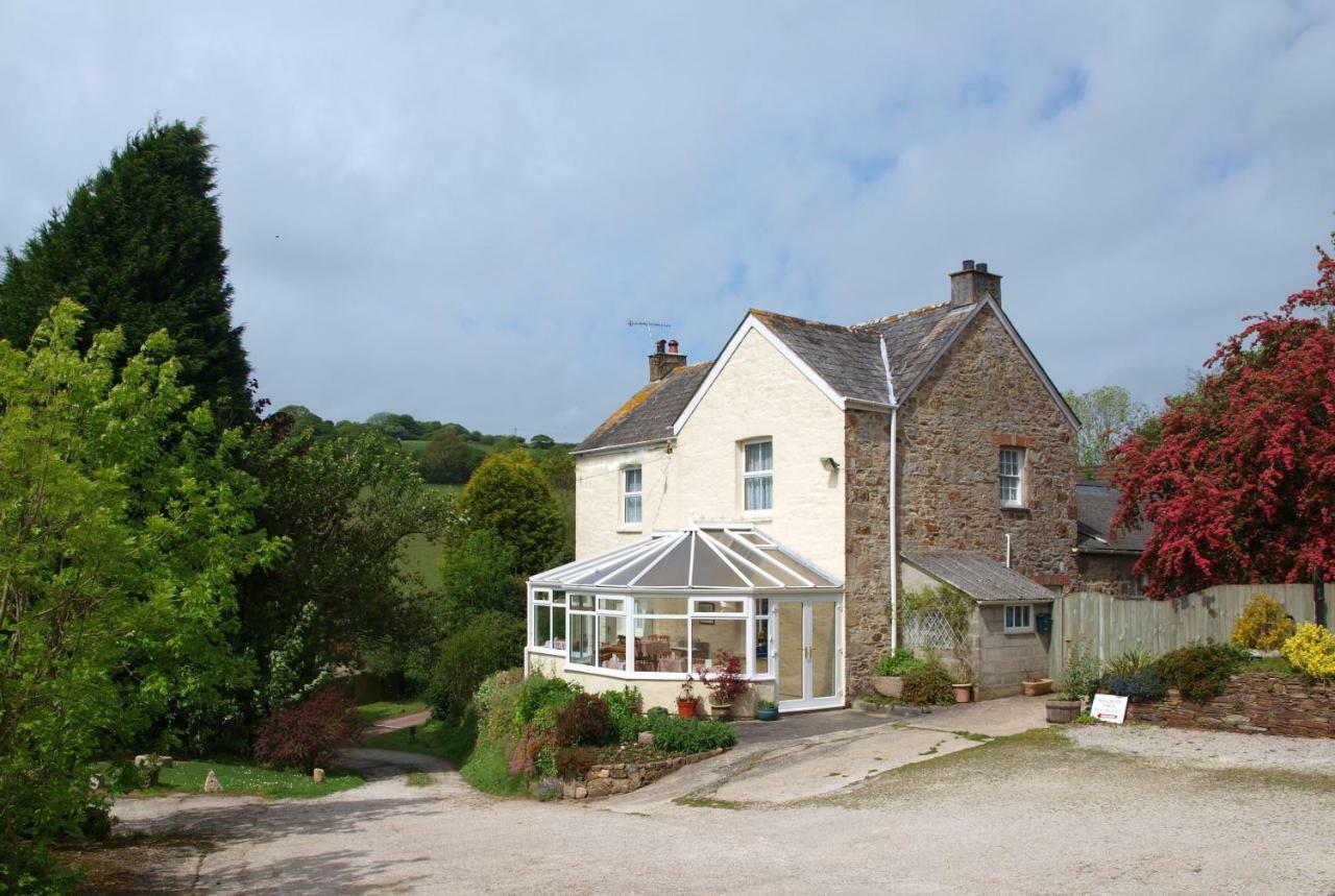 セント・オーステル Polgreen Farm Bed & Breakfast エクステリア 写真